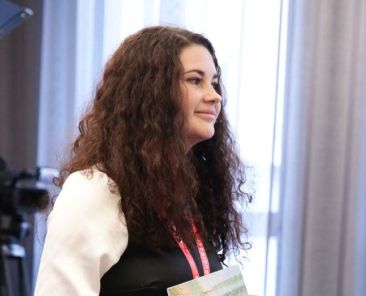 Speaker at an event on augmented reality for education
