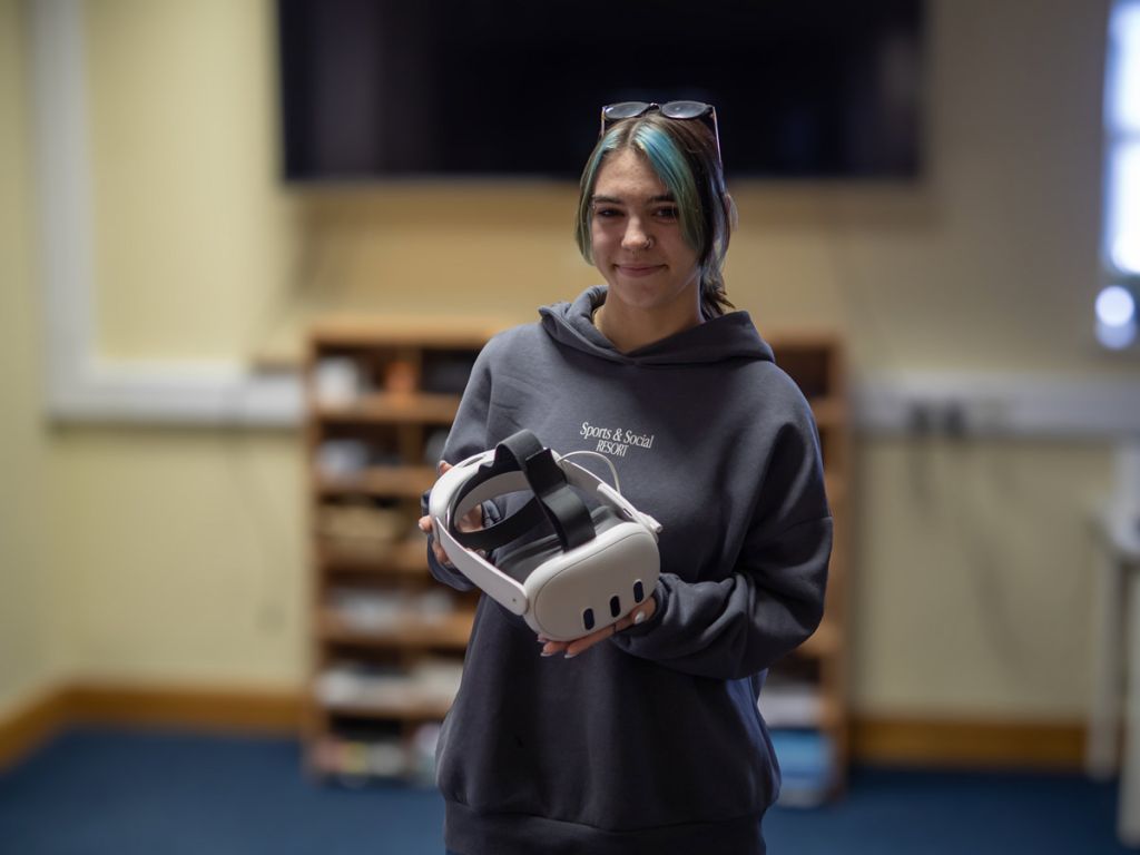 intern lea who worked on the VR Hygiene Training